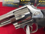 Smith & Wesson 629-4 44 magnum - 4 of 8