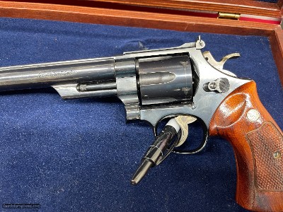 S&W 29-3 10 inch Silhouette 44 Magnum - Image 2 of 10