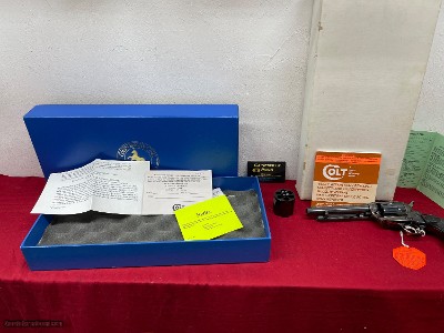 Colt SAA 44-40 caliber with 44 special cylinder