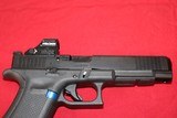 Glock 34 Gen 5 with extras 9mm - 4 of 15