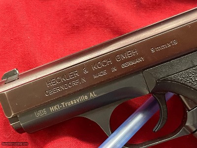 HK P7 9mm - Image 7 of 9
