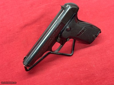 MAB model C pistol made for WAC French 7.65mm low s/n (930) good eye appeal - Image 14 of 15