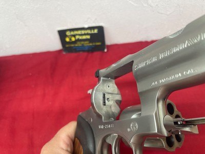 Ruger Redhawk 44 magnum Stainless - Image 7 of 7