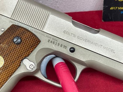 Colt 1911A1 Series 70 factory nickel 45 ACP - Image 5 of 8