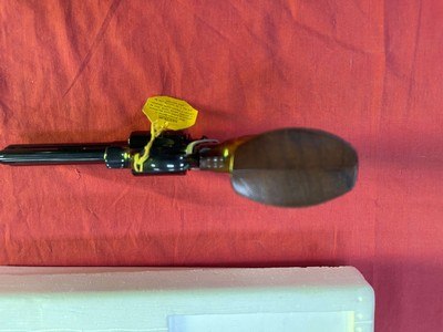 Colt Diamondback 38 Special like new in factory box - Image 6 of 9