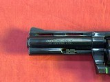 Colt Diamondback 38 Special like new in factory box - 3 of 9