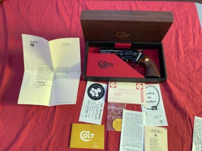 Colt Diamondback 22LR like new