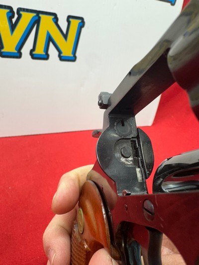 COLT DIAMONDBACK .22 LR - Image 17 of 20
