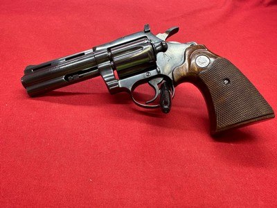 Colt Diamondback .22 LR - Image 2 of 19
