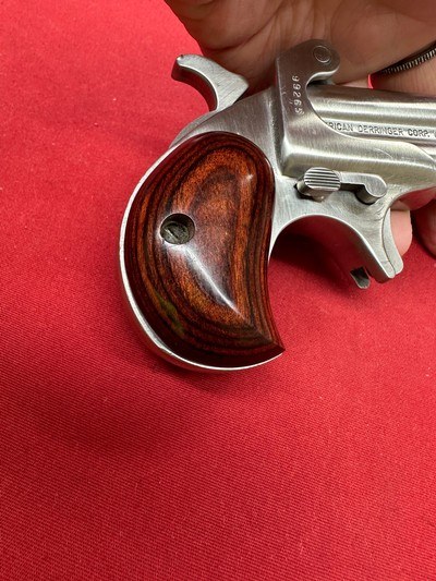 American Derringer Model M-1 .45 Colt or 2 1/2 inch .410 Stainless Steel - Image 5 of 15