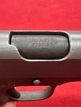 Colt 1911A1 .45 ACP - 16 of 20