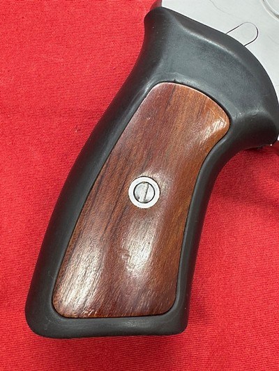 Ruger Gp100 .357 Magnum - Image 6 of 14