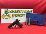 Smith and Wesson Model 909 9mm Parabellum - 1 of 12