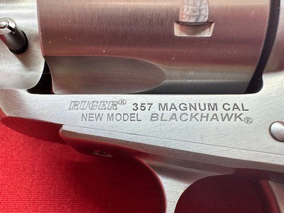 Ruger Blackhawk .357 Magnum - Image 3 of 16