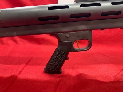 LAR Mfg. Grizzly Big Bore .50 Cal w/ Millett 6X25x56 Scope - Image 14 of 25