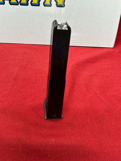 Factory H K model VP 70 Magazine - Image 3 of 6