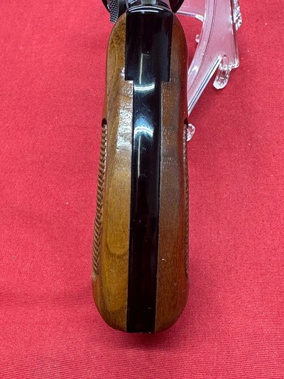 Smith and Wesson .38 Special - Image 20 of 23