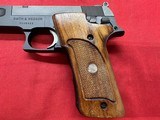 Smith & Wesson 422 22 pistol - Image 5 of 15
