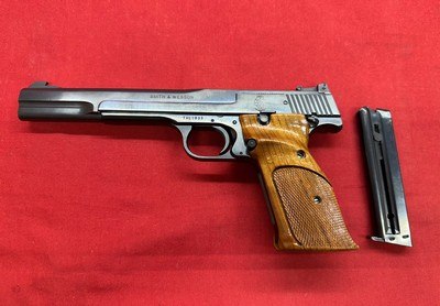 Smith & Wesson 41 .22LR - Image 10 of 14