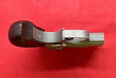 Bond Arms Grizzly Bear .45/410 Dbl Barrel - Image 6 of 17