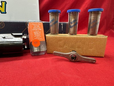 P. Beretta S686 Ultralight.12ga straight stock - Image 2 of 25