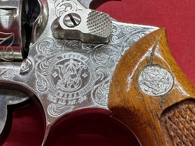 Smith & Wesson Model 36-1 .38 Special Revolver - Image 10 of 25