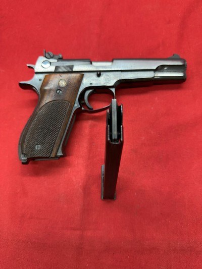 Smith & Wesson model 52-1 .38 Special - Image 20 of 20
