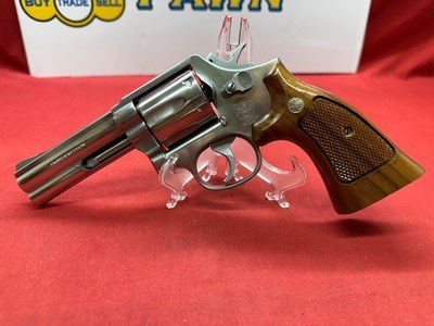 Smith & Wesson model 681 .357 Revolver - Image 2 of 19