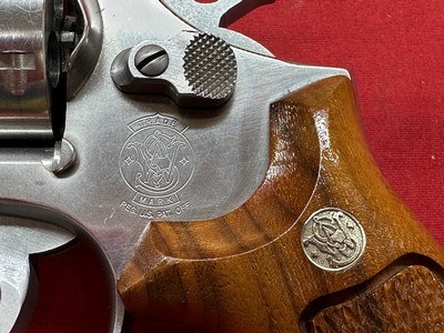 Smith & Wesson model 681 .357 Revolver - Image 5 of 19