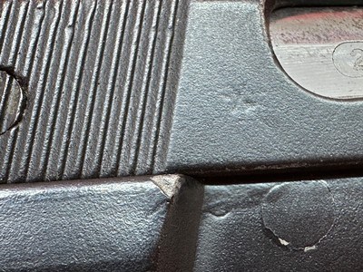 Browning Inglis No.2 MK1 Hi-Power .9mm - Image 12 of 23