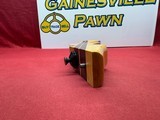 Signed Allen Gordon 3 Piece recurve takedown bow - Image 8 of 24
