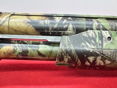 Mossberg Model 83512ga Pump turkey gun camo - Image 5 of 22