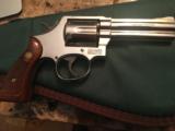 Smith and Wesson model 581 (rare, nickel) - 2 of 6