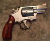 Smith and Wesson 66-1 (pinned, recessed, snub) - 2 of 6