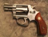 Smith and Wesson Model 60 (snub, orig. box) - 1 of 9