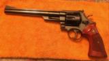 Smith and Wesson 29-2 (8 3/38 inch barrel, pres. box) - 1 of 8