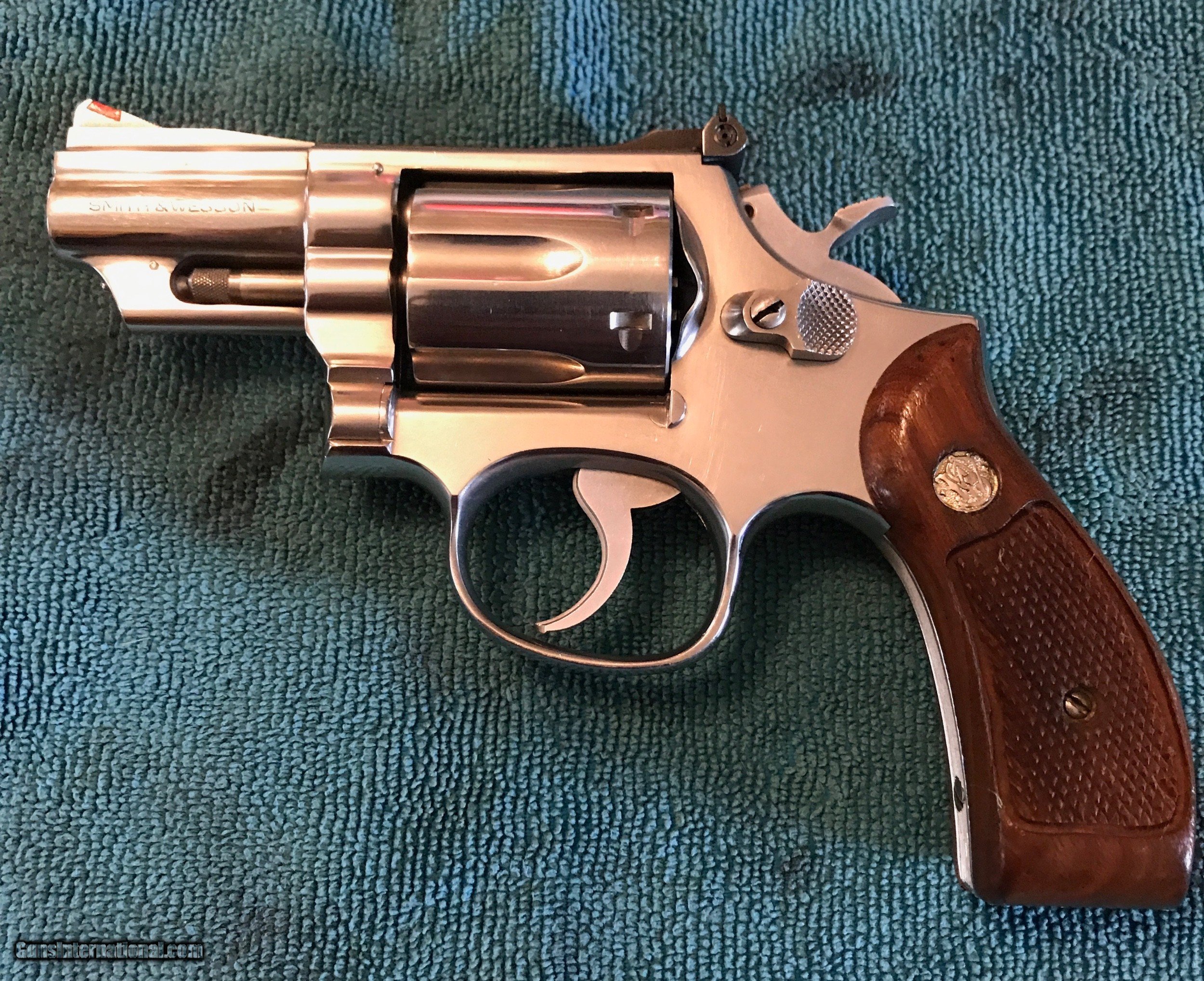 Smith and Wesson 66 (no dash, 2 inch, P and R)