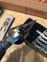 Smith and Wesson 629 (pinned and recessed, 6 in.) - 4 of 7