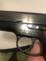 Smith and Wesson 39-2 - 5 of 7