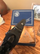 Smith and Wesson 39-2 (orig box, x mag) - 5 of 8