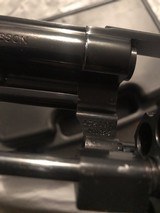 Smith and Wesson 25-5 (4 inch, full target) - 5 of 5