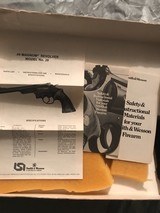 Smith and Wesson 29 (transition model, 6 inch, full target, orig. box) - 6 of 7