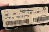 Smith and Wesson 686-3 (4 in, orig. box) - 6 of 7
