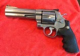 Smith and Wesson 629-3 (5 inch, stainless, classic) - 1 of 7