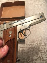 Smith and Wesson 39-2 (nickel, box, tools) - 4 of 7