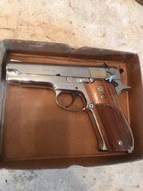 Smith and Wesson 39-2 (nickel, original box) - 1 of 10