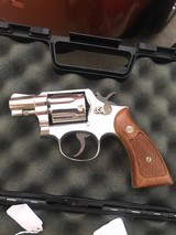 Smith and Wesson 10-5 (2 in, nickel, super nice!) - 1 of 6