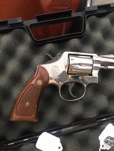 Smith and Wesson 10-5 (2 in, nickel, super nice!) - 2 of 6