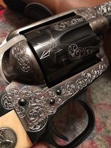 Colt SAA (engraved, .357 magnum) - 11 of 13