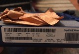 Smith and Wesson 624 ( 3 inch, stainless, box) - 5 of 6